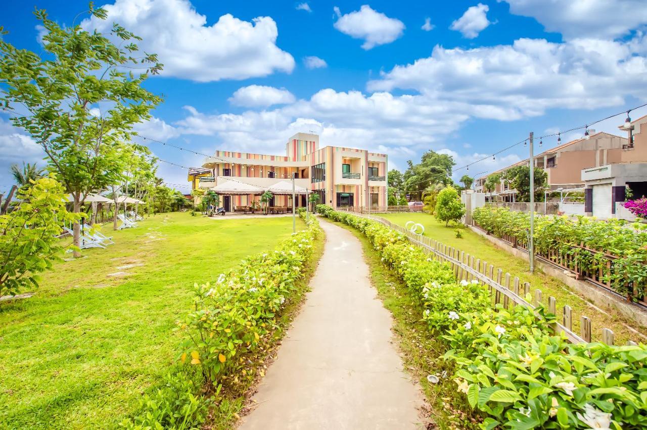 Taitung Rainbow Pet Friendly Maison Resort Bagian luar foto